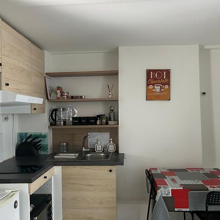 Appartement Avec Terrasse A Rosny-Sous-Bois Eksteriør bilde