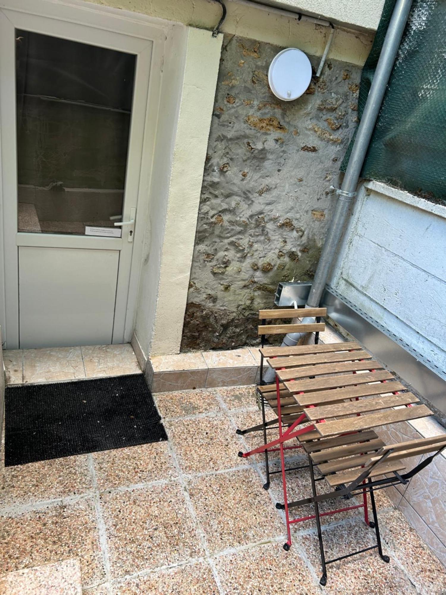 Appartement Avec Terrasse A Rosny-Sous-Bois Eksteriør bilde